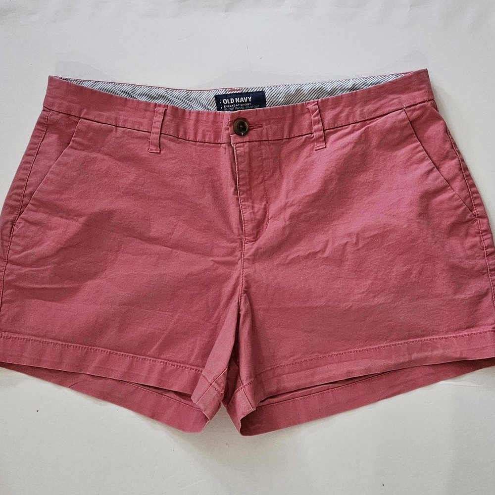 3"Old Navy Women's Coral Shorts